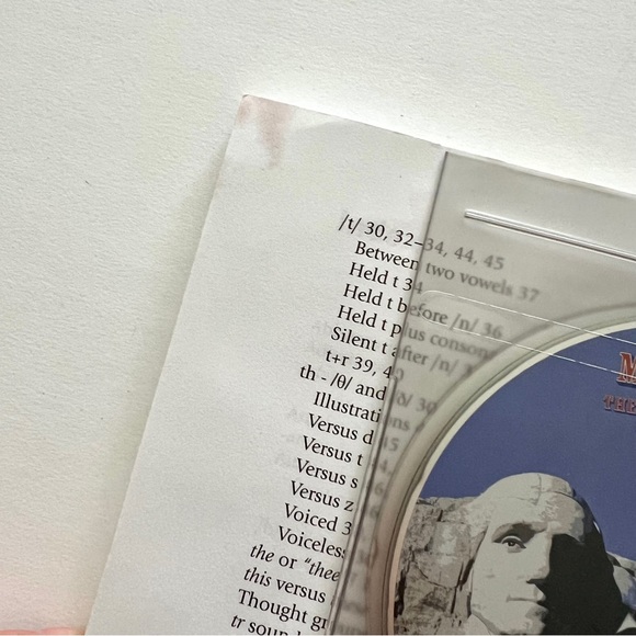 Book Mastering the American Accent with Audio CDs, paperback by Lisa Mojsin - Picture 7 of 7